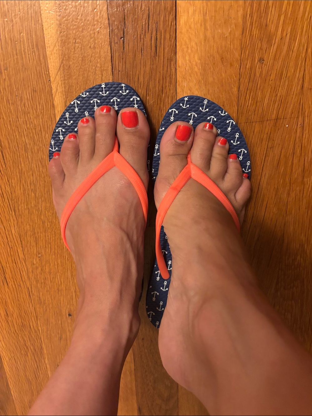 Women’s Anchor-Print Flip Flops with Coral Straps size 7